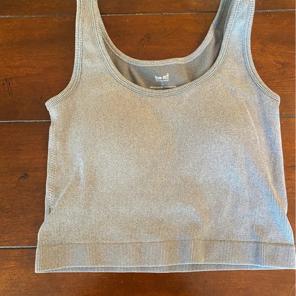 Profit workout top - Picture 1 of 3
